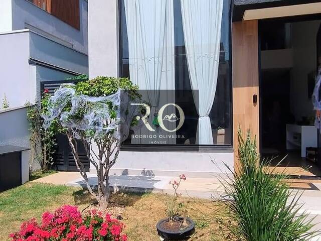 #57 - Casa para Venda em Jundiaí - SP - 2