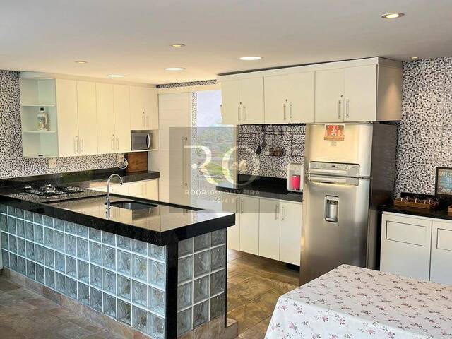 #70 - Casa para Venda em Jundiaí - SP - 2