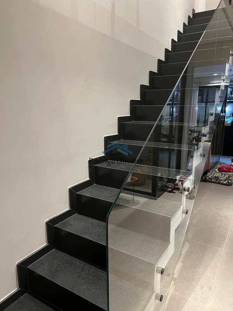 Casa, 4 quartos, 286 m² - Foto 5