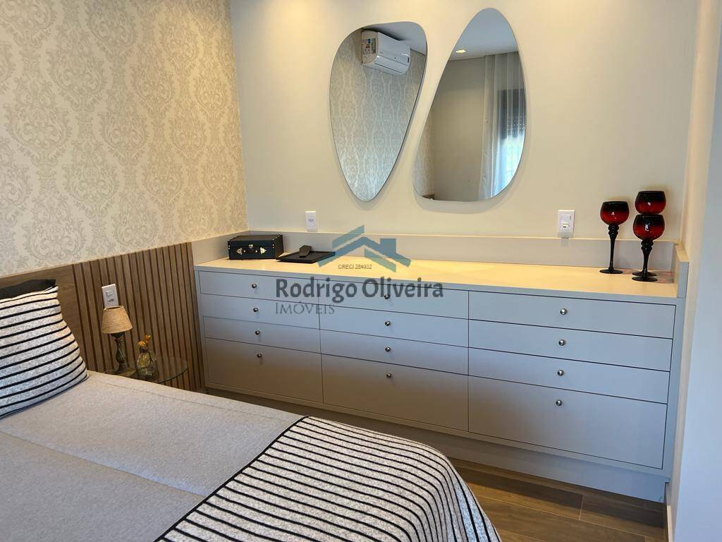 Casa, 4 quartos, 286 m² - Foto 9
