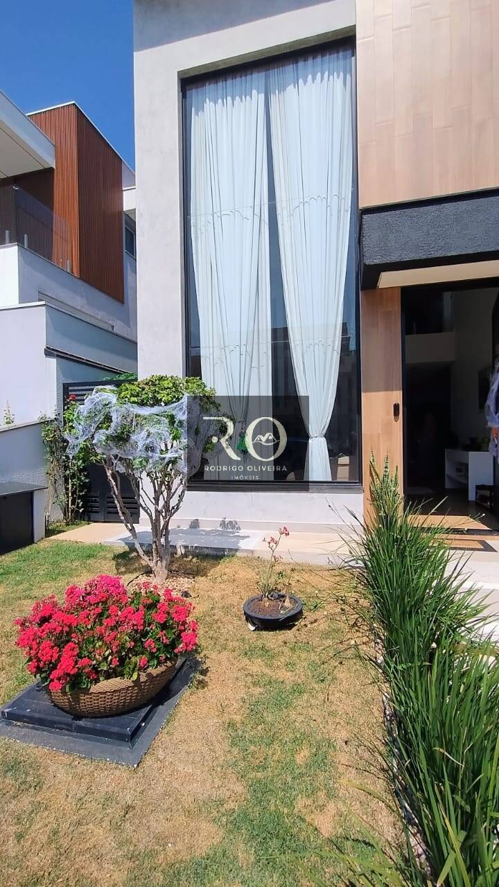 Casa, 3 quartos, 255 m² - Foto 2