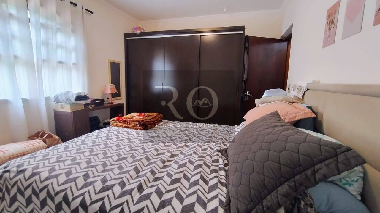 Casa, 5 quartos, 228 m² - Foto 25