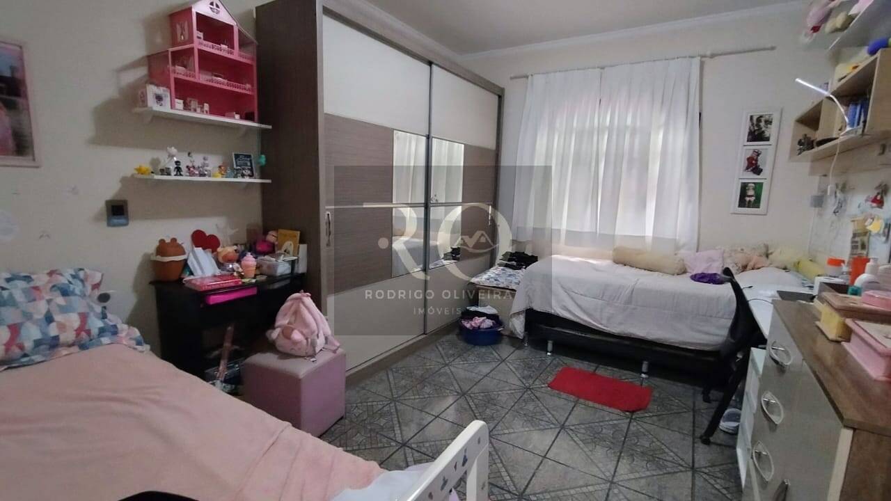 Casa, 5 quartos, 228 m² - Foto 26