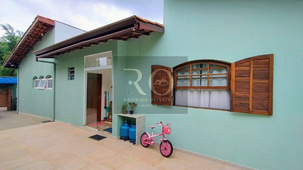 Casa, 5 quartos, 228 m² - Foto 4