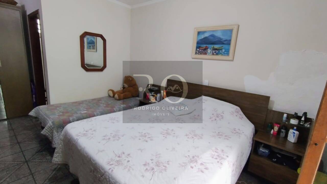 Casa, 5 quartos, 228 m² - Foto 37