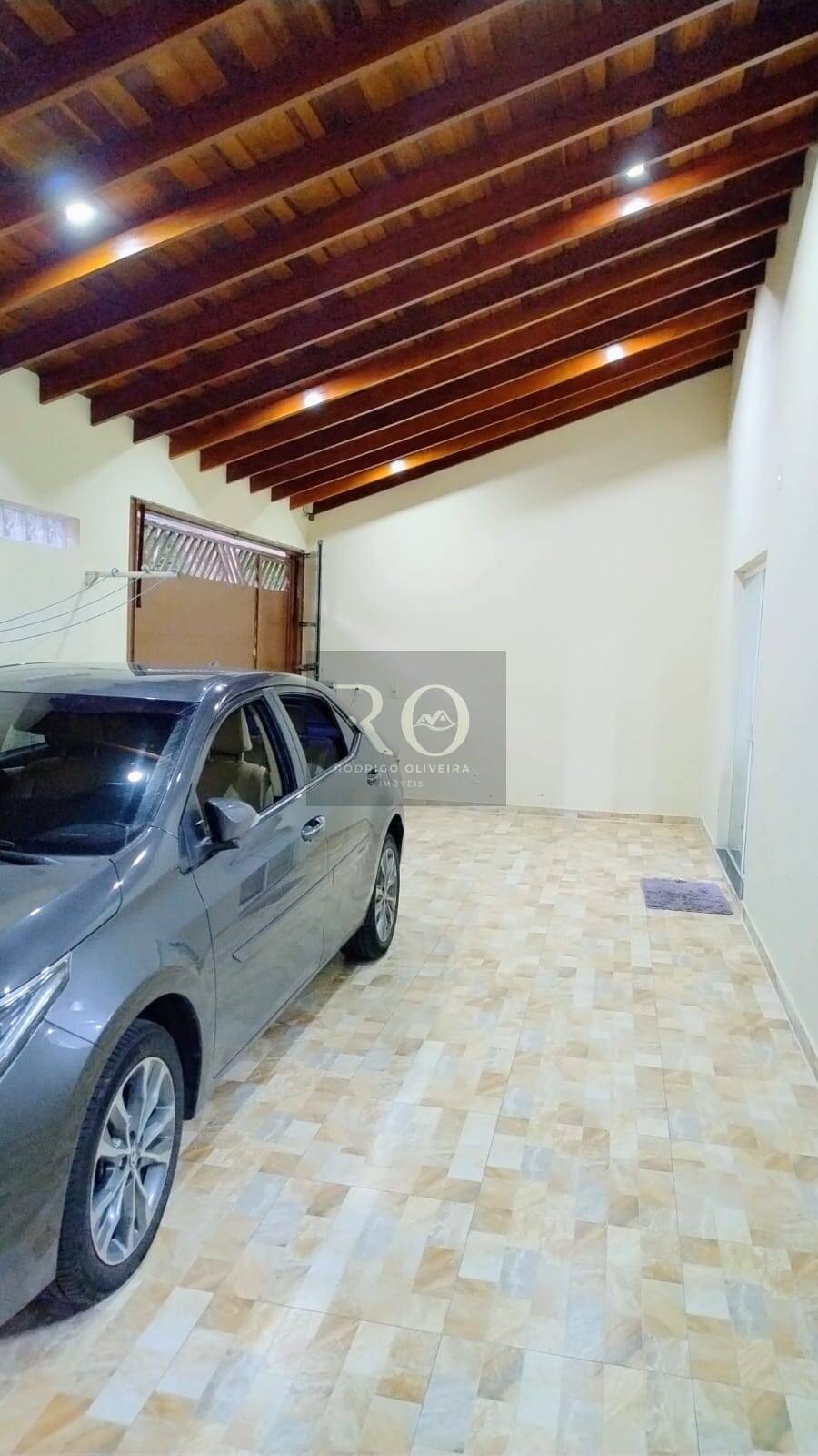 Casa, 3 quartos, 270 m² - Foto 2
