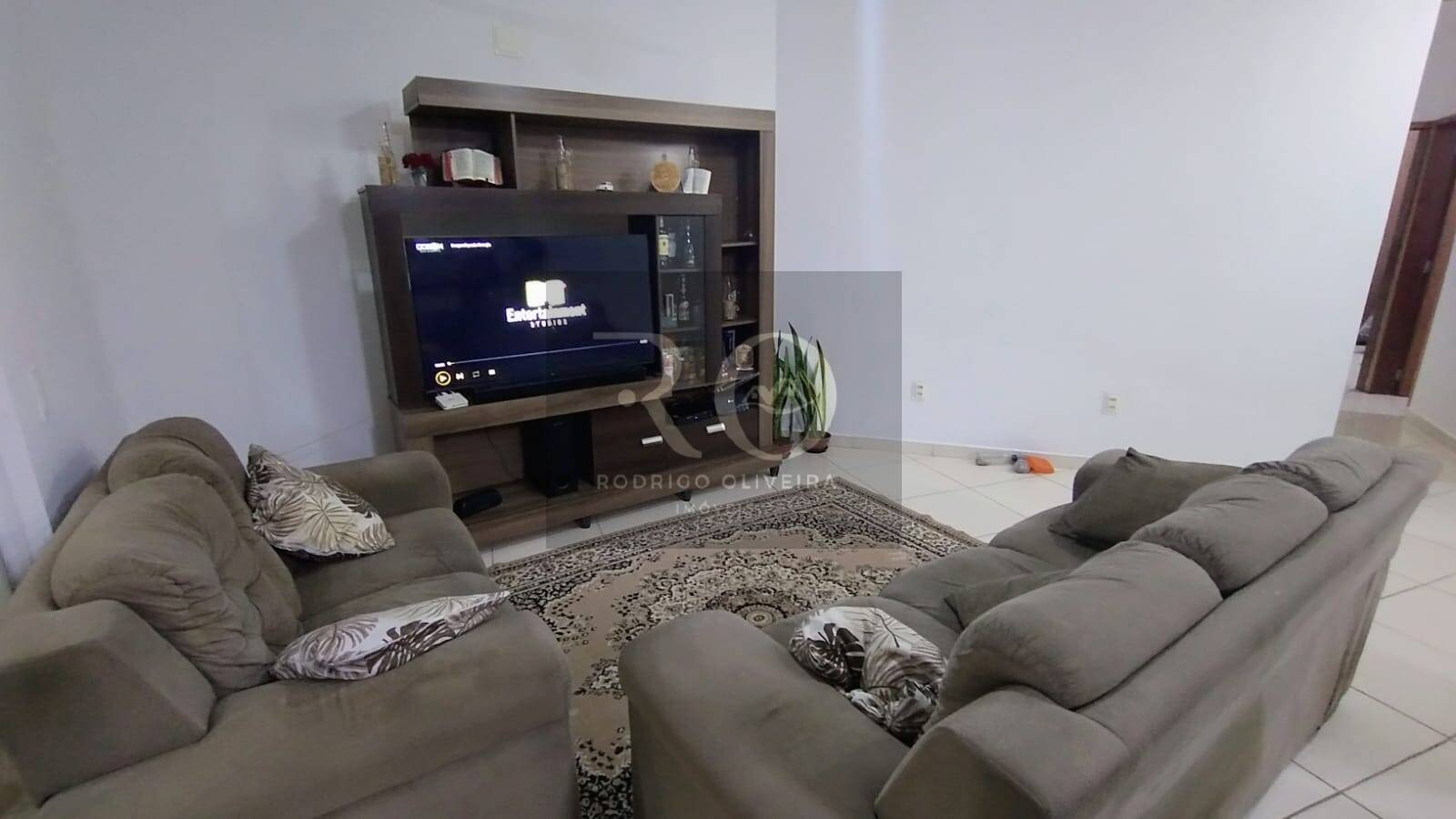 Casa, 3 quartos, 270 m² - Foto 4
