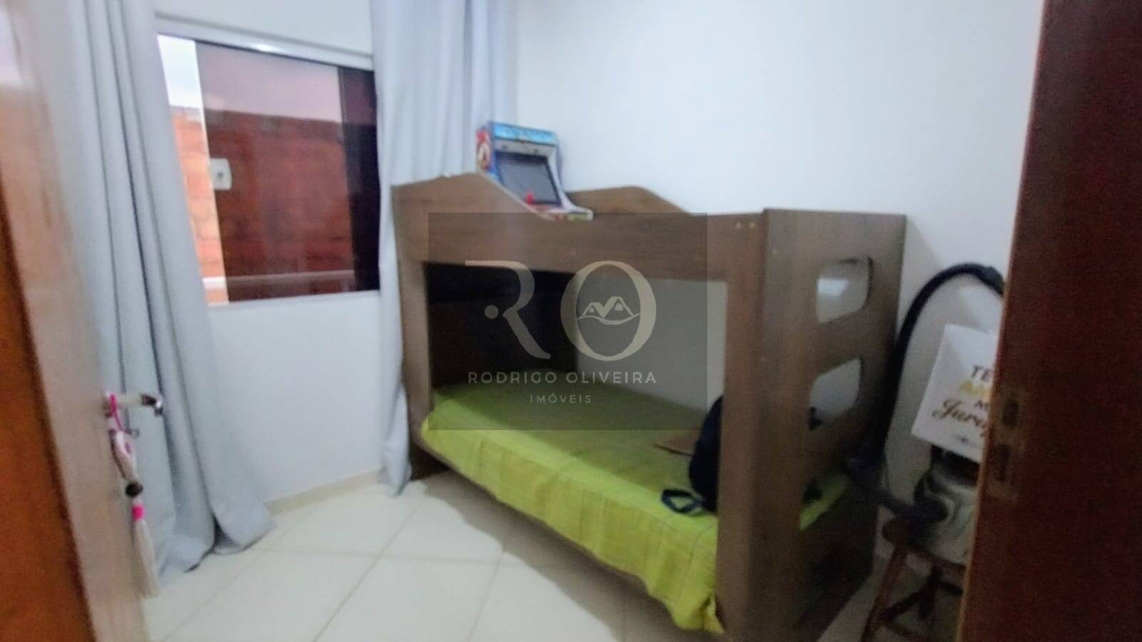 Casa, 3 quartos, 270 m² - Foto 9