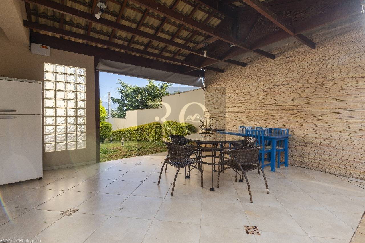 Sobrado, 3 quartos, 344 m² - Foto 2