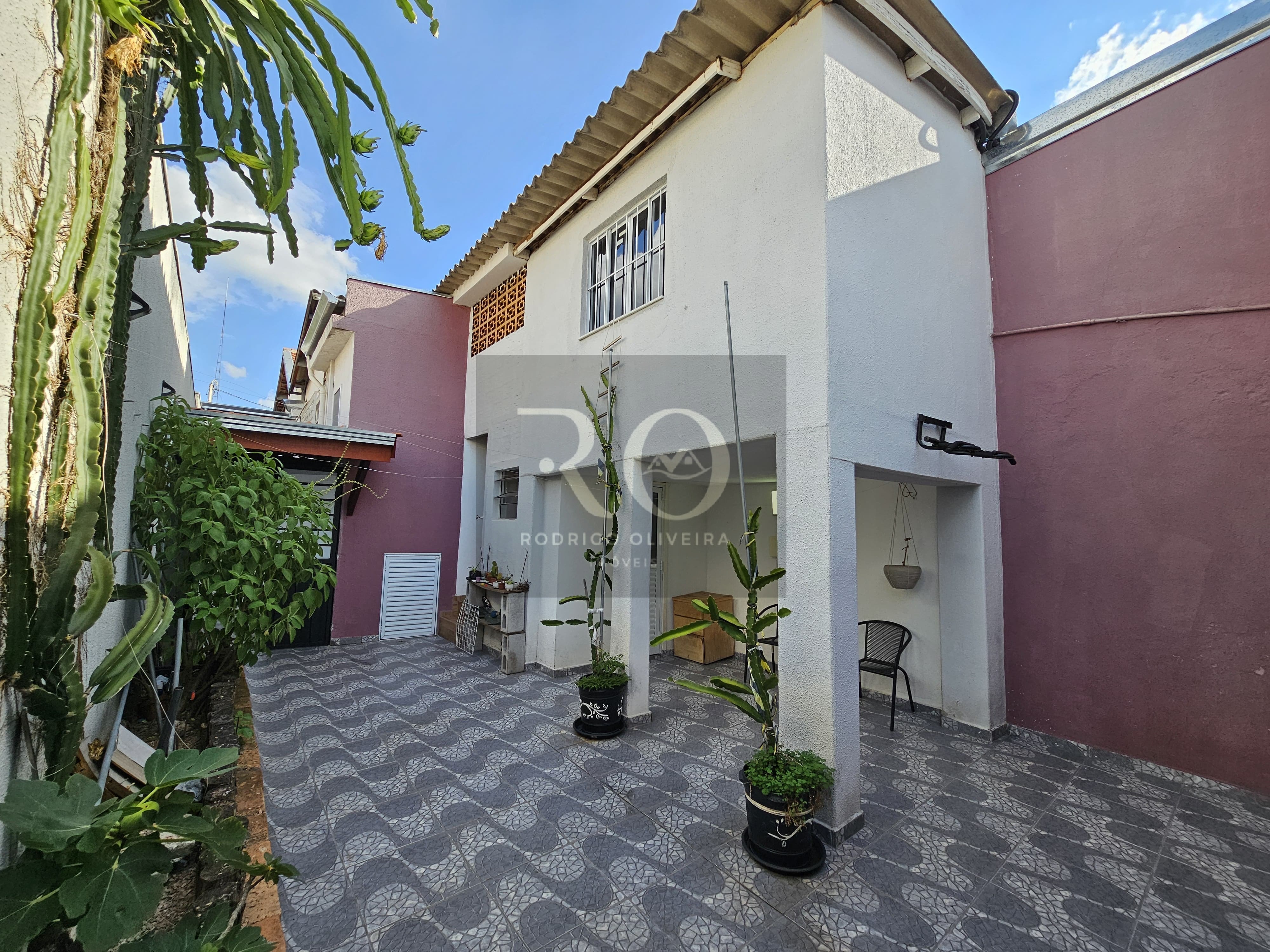 Casa, 3 quartos, 204 m² - Foto 1