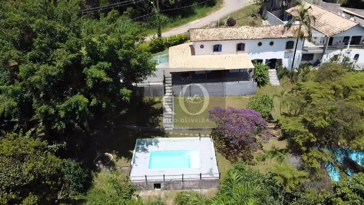 Sítio, 3 quartos, 2525 m² - Foto 1