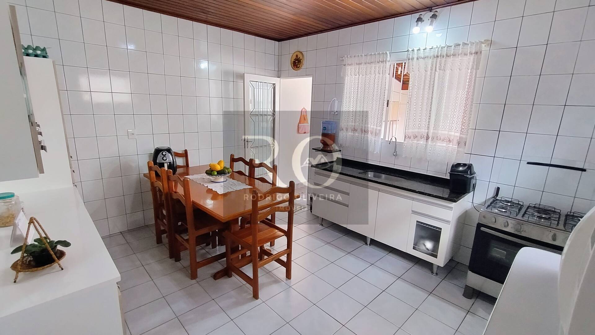 Casa, 3 quartos, 123 m² - Foto 2